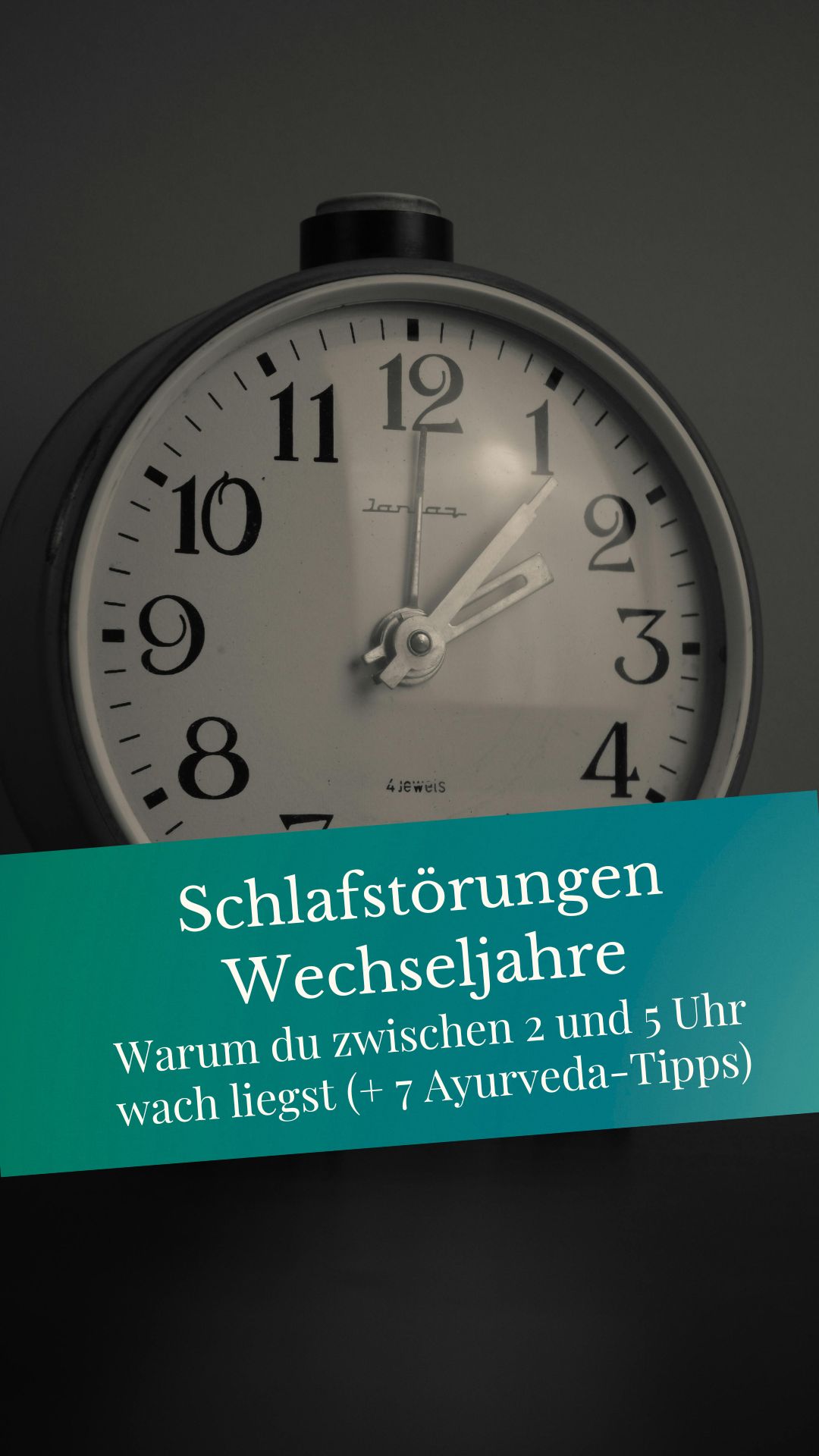 Schlafstörungen Wechseljahre: Warum du zwischen 2 und 5 Uhr wach liegst (+ 7 Ayurveda-Tipps)